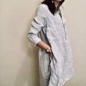 NWOT H Halston Blue Linen Tunic